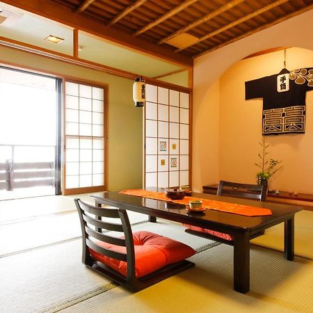 Takayama Kanko Hotel Экстерьер фото